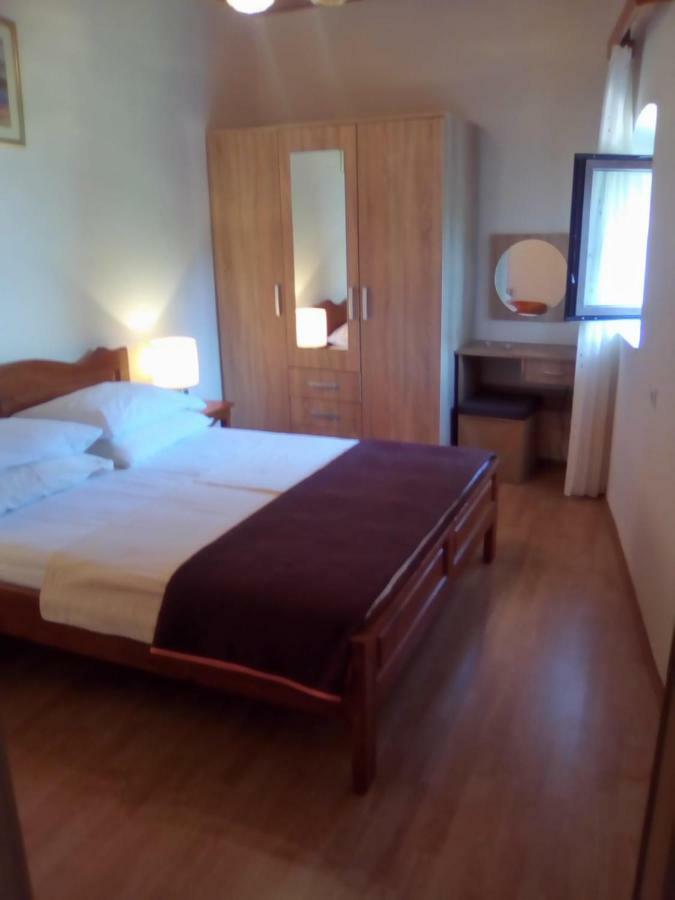 Apartment Castel Bale Luaran gambar